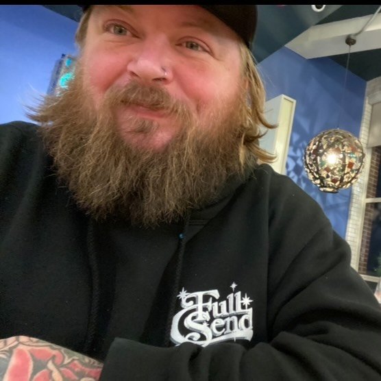 Adam Harper – Tony Ray